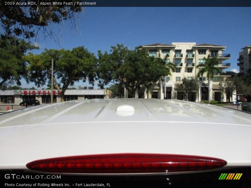 Aspen White Pearl / Parchment 2009 Acura MDX