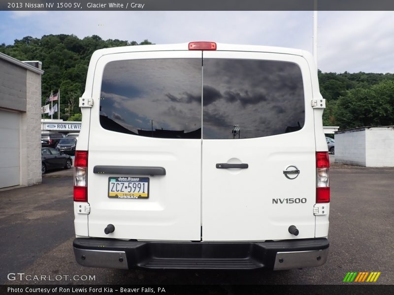Glacier White / Gray 2013 Nissan NV 1500 SV
