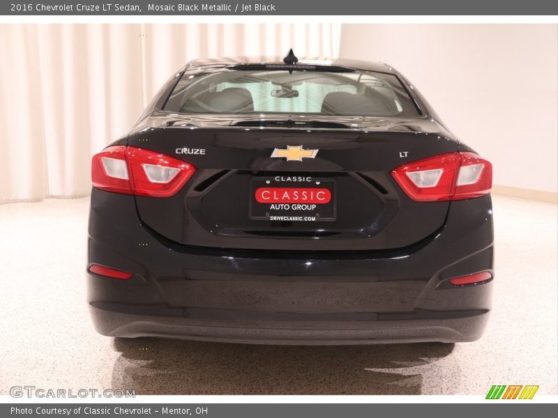 Mosaic Black Metallic / Jet Black 2016 Chevrolet Cruze LT Sedan