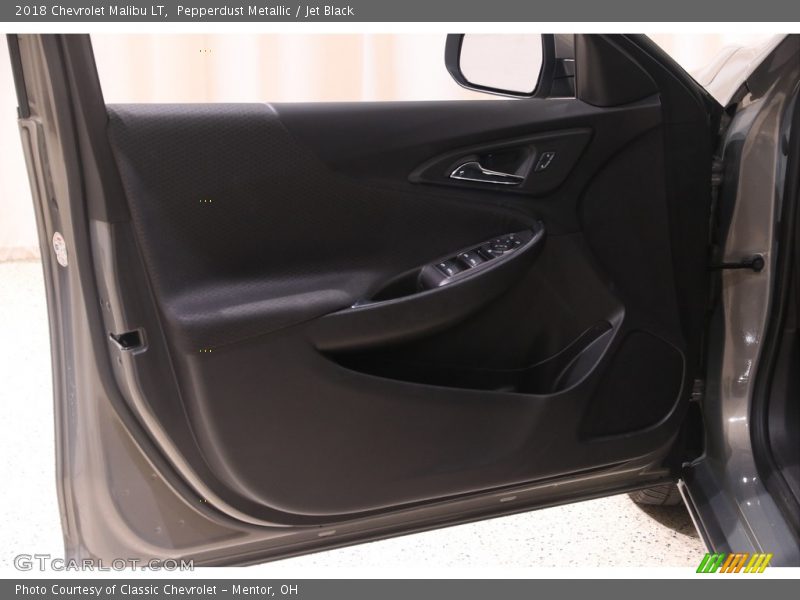 Pepperdust Metallic / Jet Black 2018 Chevrolet Malibu LT