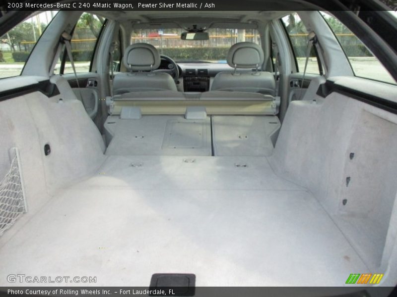  2003 C 240 4Matic Wagon Trunk