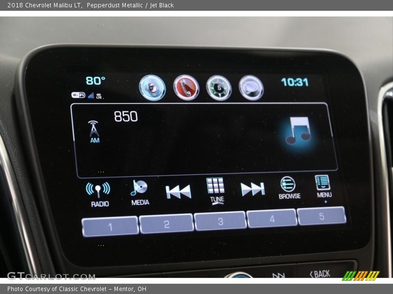 Pepperdust Metallic / Jet Black 2018 Chevrolet Malibu LT
