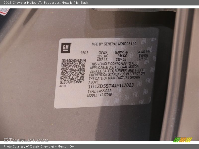 Pepperdust Metallic / Jet Black 2018 Chevrolet Malibu LT