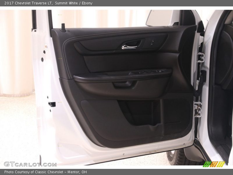 Summit White / Ebony 2017 Chevrolet Traverse LT