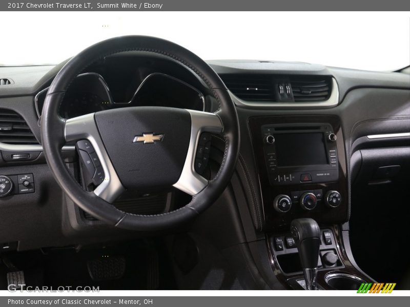 Summit White / Ebony 2017 Chevrolet Traverse LT