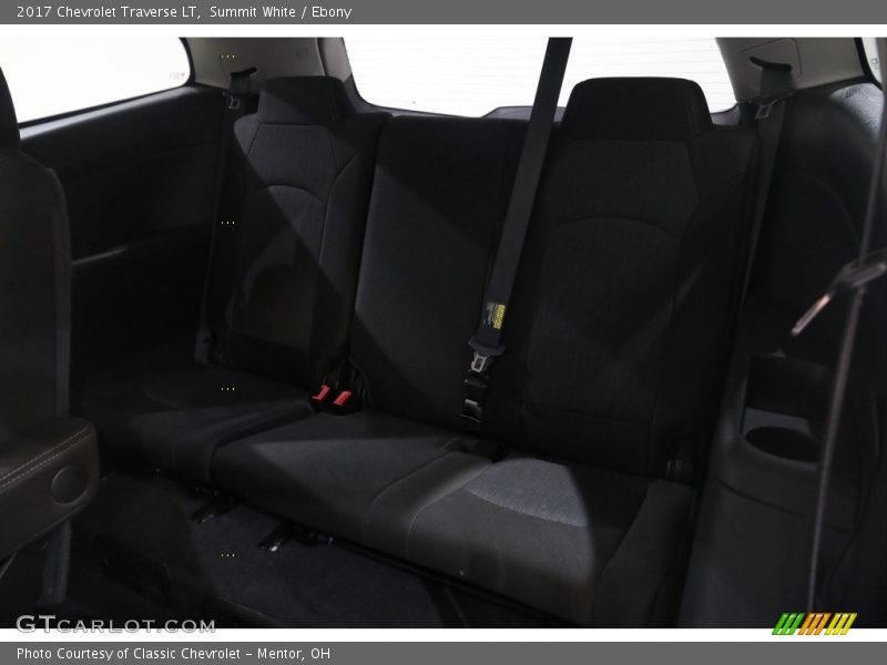 Summit White / Ebony 2017 Chevrolet Traverse LT
