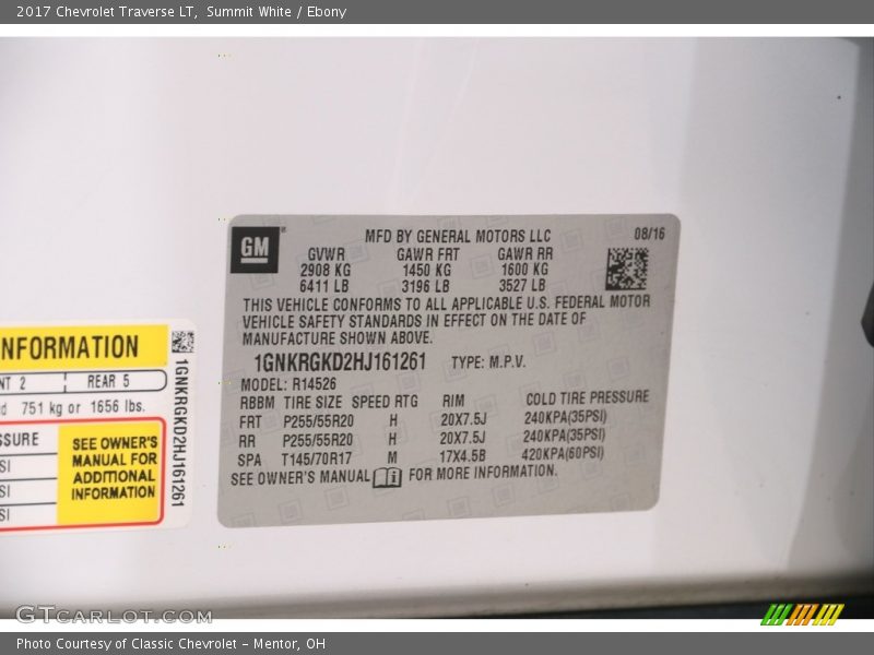 Summit White / Ebony 2017 Chevrolet Traverse LT