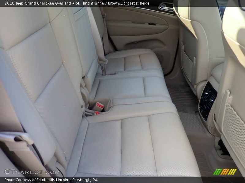 Bright White / Brown/Light Frost Beige 2018 Jeep Grand Cherokee Overland 4x4