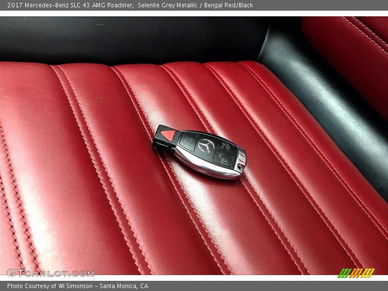 Selenite Grey Metallic / Bengal Red/Black 2017 Mercedes-Benz SLC 43 AMG Roadster