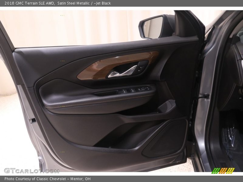 Satin Steel Metallic / ­Jet Black 2018 GMC Terrain SLE AWD