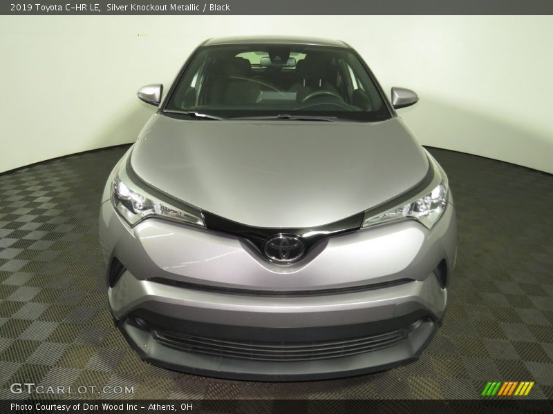 Silver Knockout Metallic / Black 2019 Toyota C-HR LE