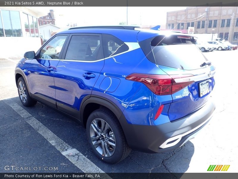 Neptune Blue / Black 2021 Kia Seltos S AWD