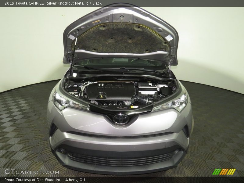 Silver Knockout Metallic / Black 2019 Toyota C-HR LE