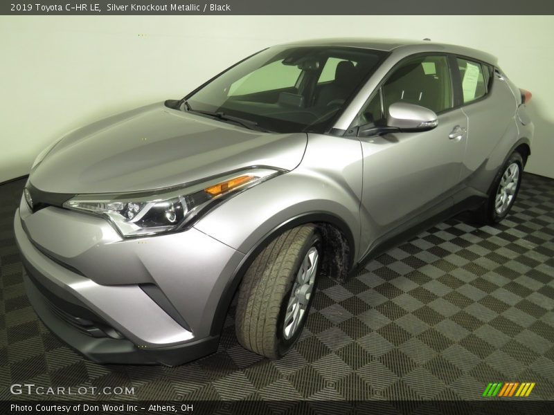 Silver Knockout Metallic / Black 2019 Toyota C-HR LE