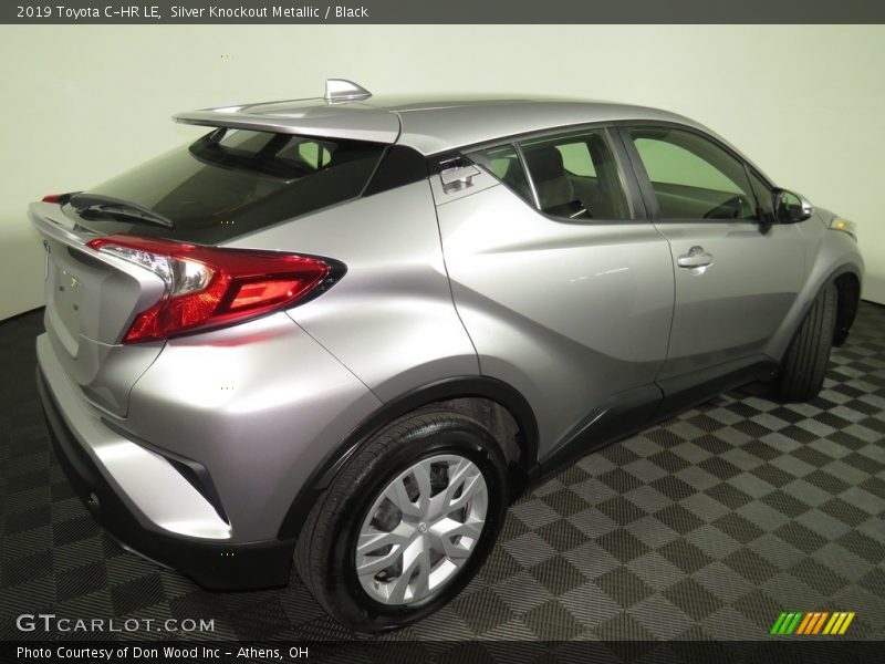 Silver Knockout Metallic / Black 2019 Toyota C-HR LE