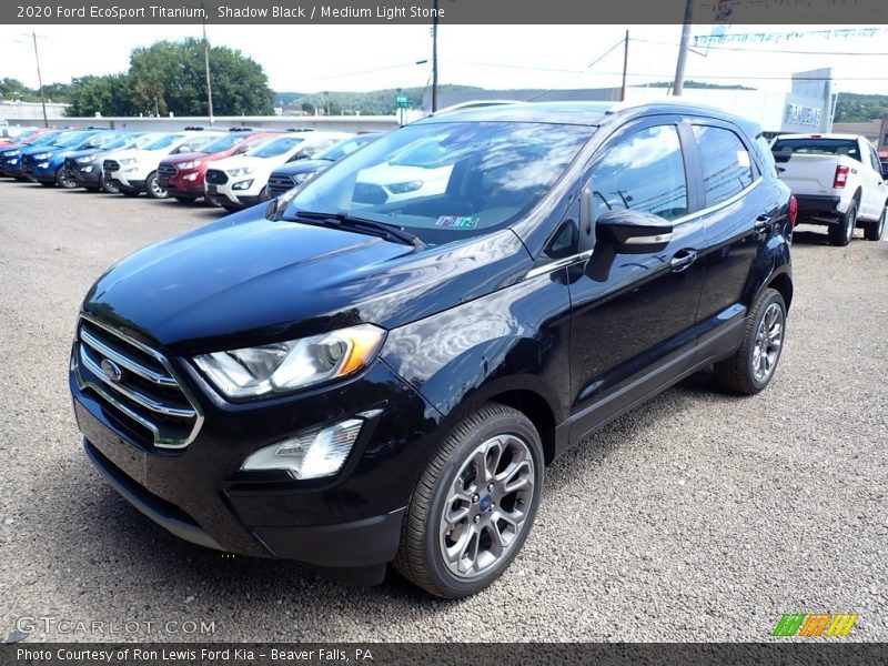 Front 3/4 View of 2020 EcoSport Titanium