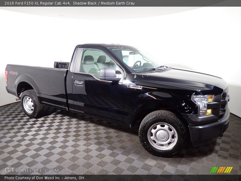 Shadow Black / Medium Earth Gray 2016 Ford F150 XL Regular Cab 4x4