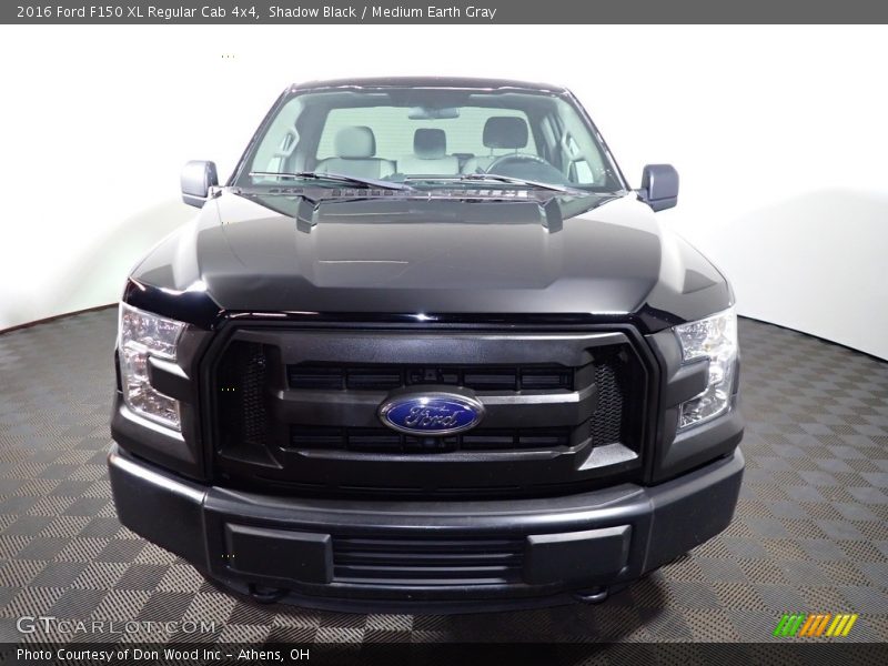 Shadow Black / Medium Earth Gray 2016 Ford F150 XL Regular Cab 4x4