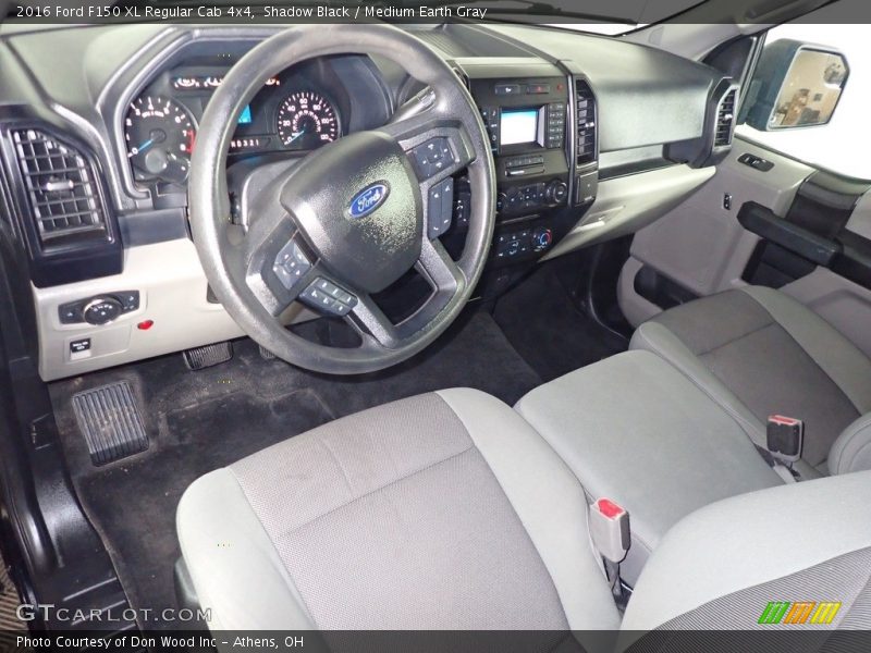 Shadow Black / Medium Earth Gray 2016 Ford F150 XL Regular Cab 4x4