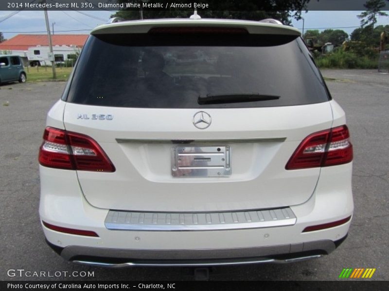 Diamond White Metallic / Almond Beige 2014 Mercedes-Benz ML 350