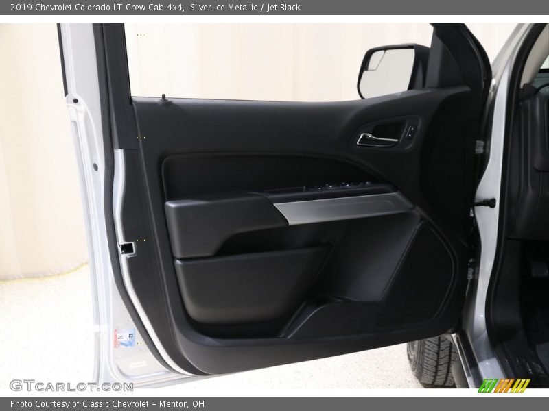 Door Panel of 2019 Colorado LT Crew Cab 4x4