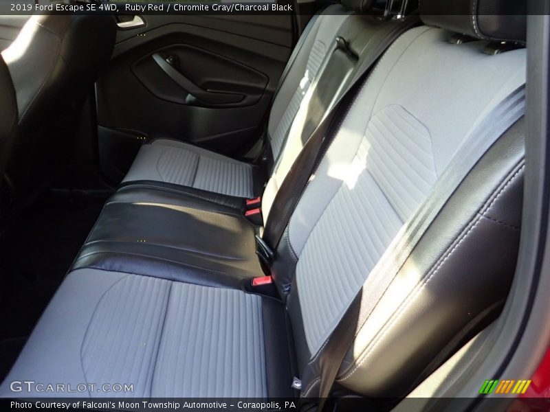 Ruby Red / Chromite Gray/Charcoal Black 2019 Ford Escape SE 4WD