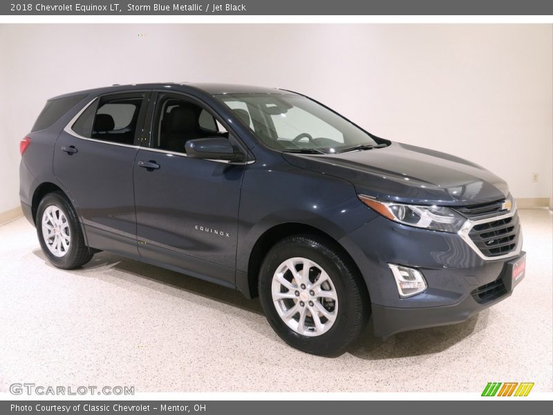 Front 3/4 View of 2018 Equinox LT