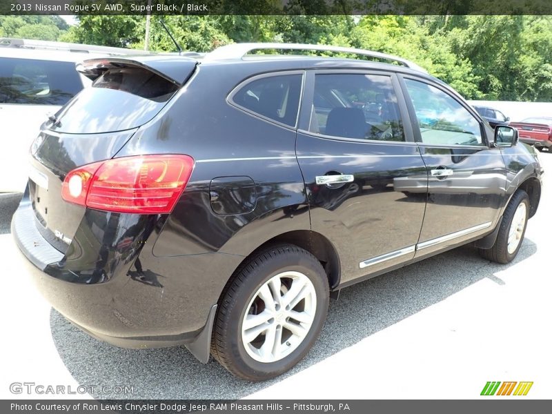 Super Black / Black 2013 Nissan Rogue SV AWD