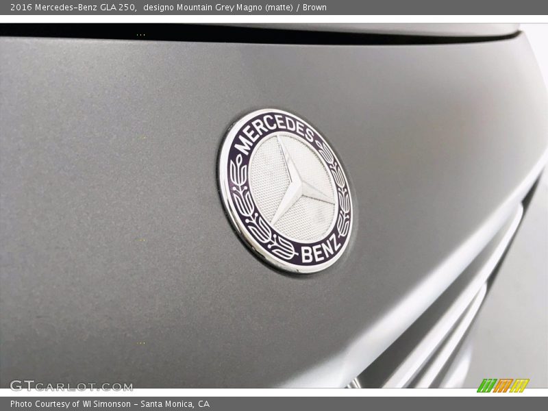designo Mountain Grey Magno (matte) / Brown 2016 Mercedes-Benz GLA 250