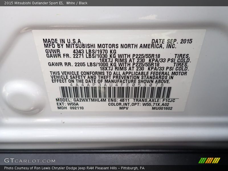 White / Black 2015 Mitsubishi Outlander Sport ES