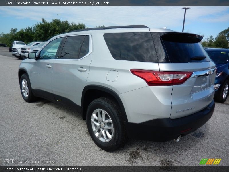 Silver Ice Metallic / Jet Black 2020 Chevrolet Traverse LT AWD