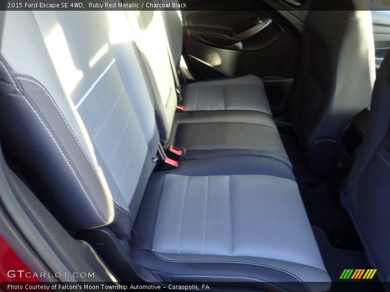 Ruby Red Metallic / Charcoal Black 2015 Ford Escape SE 4WD