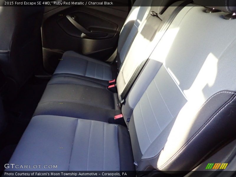 Ruby Red Metallic / Charcoal Black 2015 Ford Escape SE 4WD