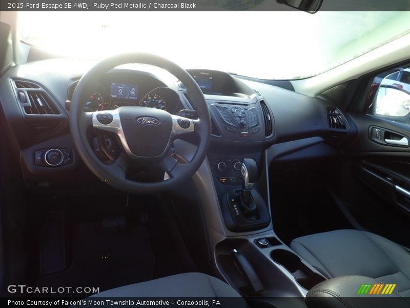 Ruby Red Metallic / Charcoal Black 2015 Ford Escape SE 4WD