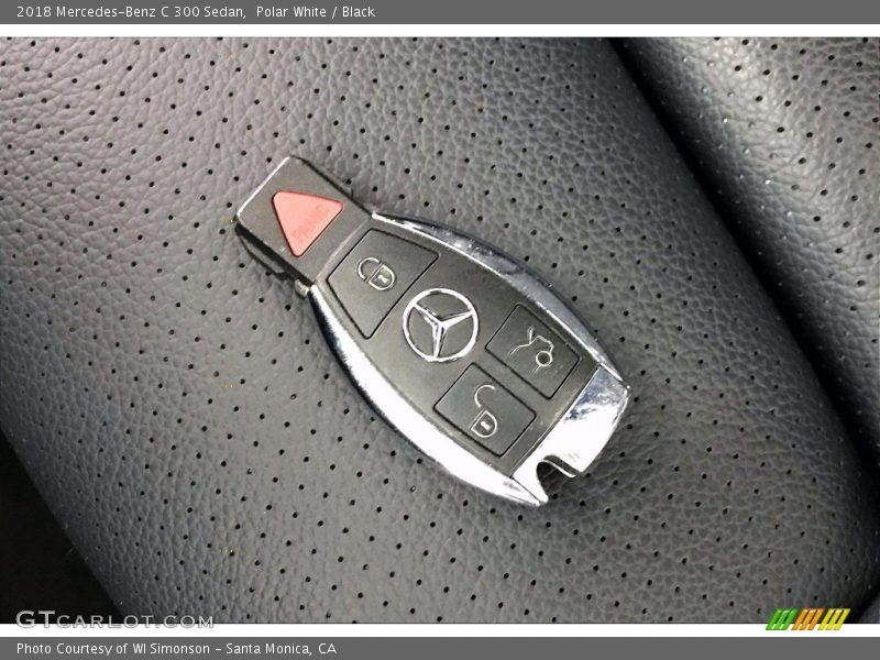 Polar White / Black 2018 Mercedes-Benz C 300 Sedan