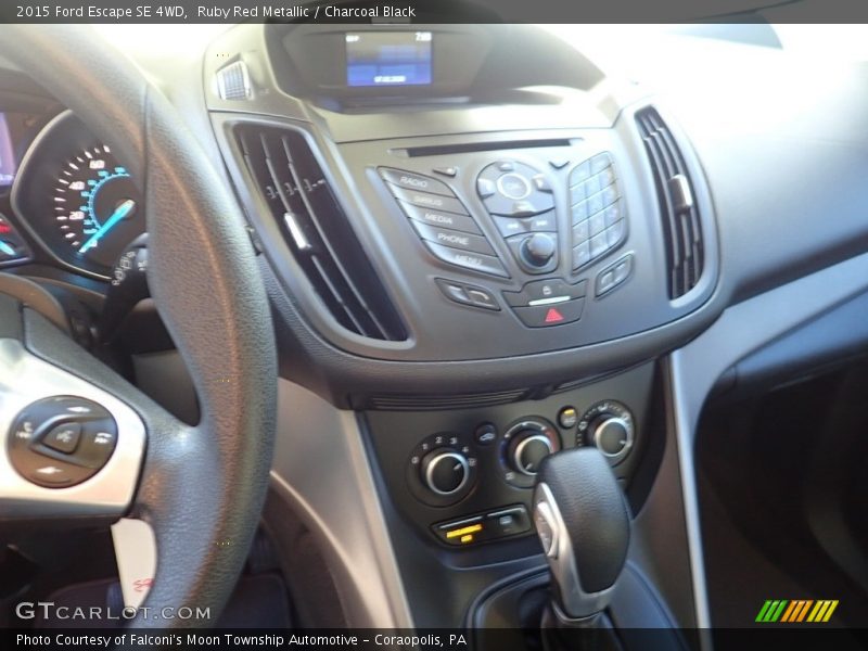Ruby Red Metallic / Charcoal Black 2015 Ford Escape SE 4WD