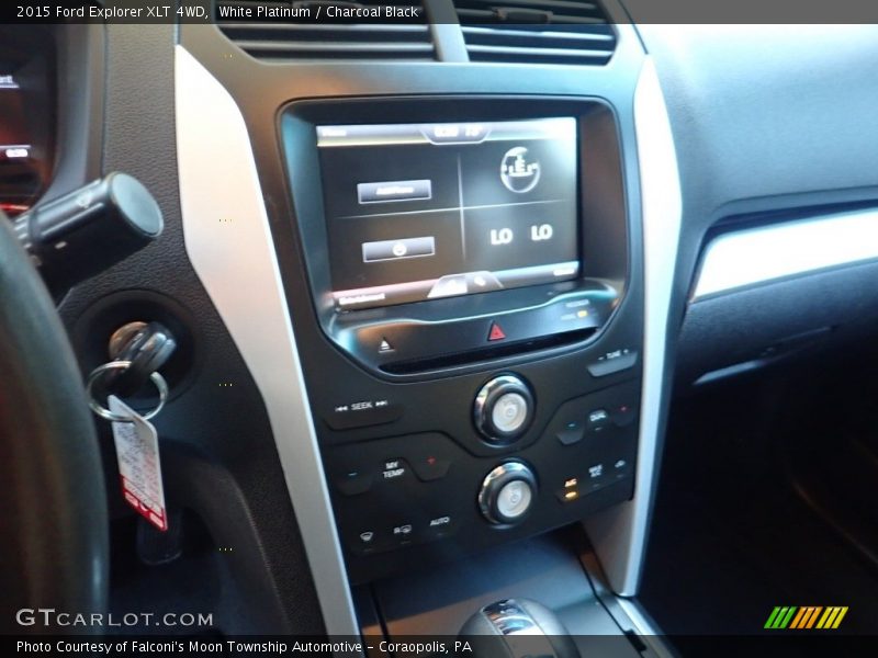 White Platinum / Charcoal Black 2015 Ford Explorer XLT 4WD