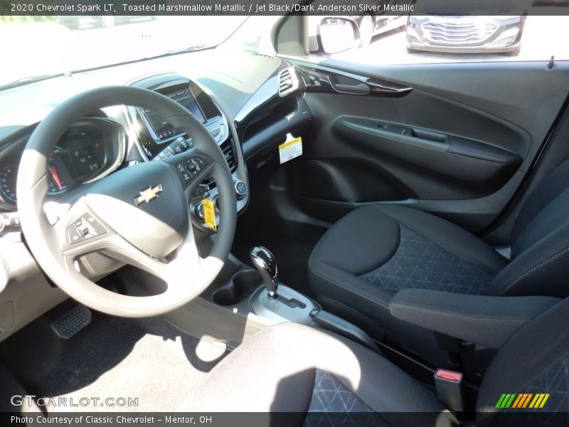Toasted Marshmallow Metallic / Jet Black/Dark Anderson Silver Metallic 2020 Chevrolet Spark LT