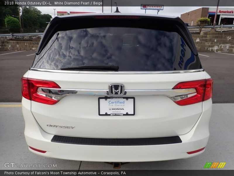 White Diamond Pearl / Beige 2018 Honda Odyssey EX-L
