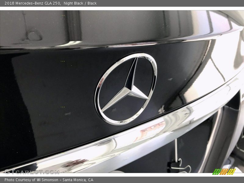 Night Black / Black 2018 Mercedes-Benz GLA 250