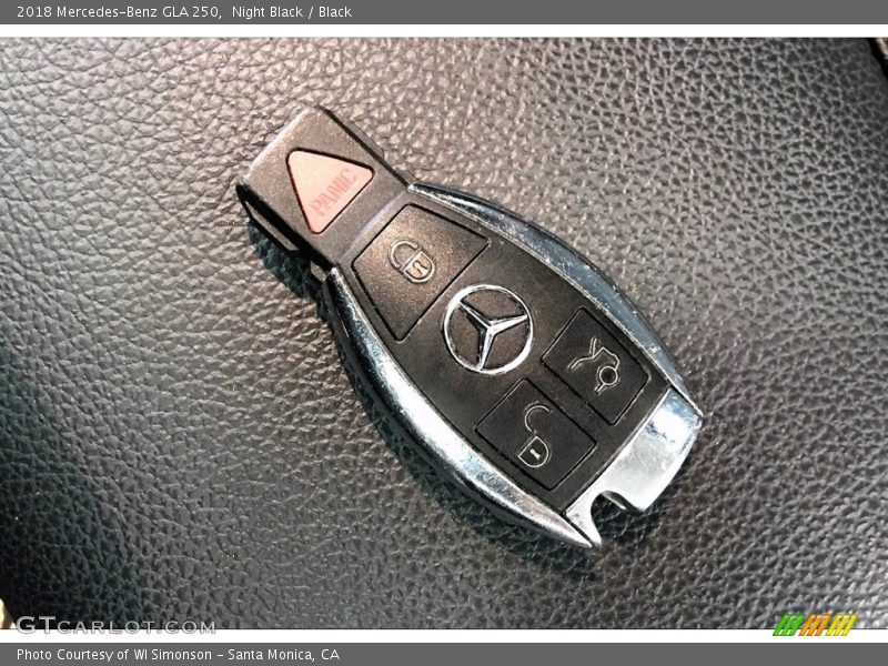Night Black / Black 2018 Mercedes-Benz GLA 250
