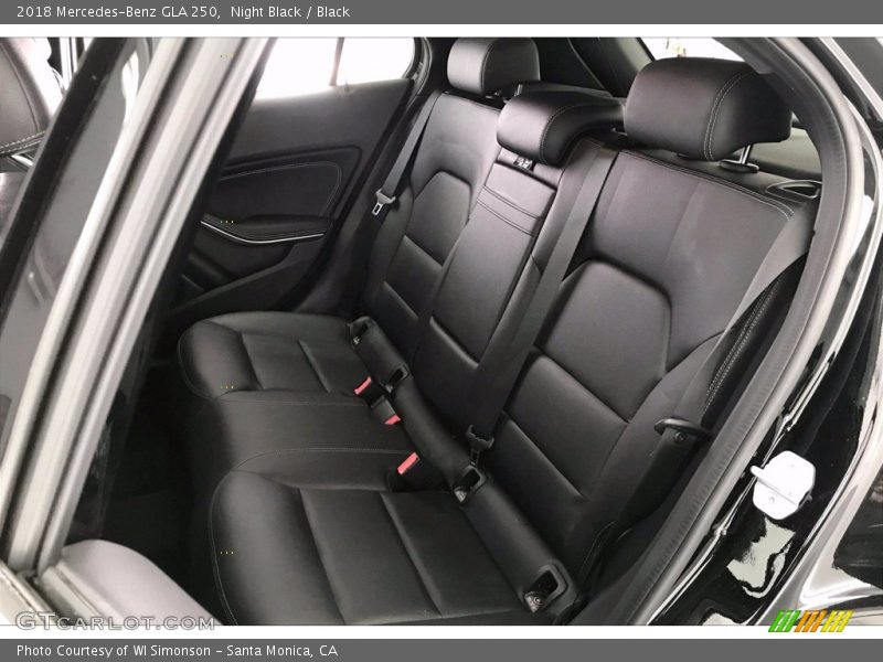 Night Black / Black 2018 Mercedes-Benz GLA 250