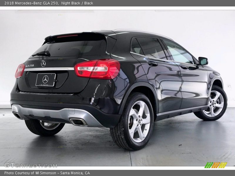 Night Black / Black 2018 Mercedes-Benz GLA 250
