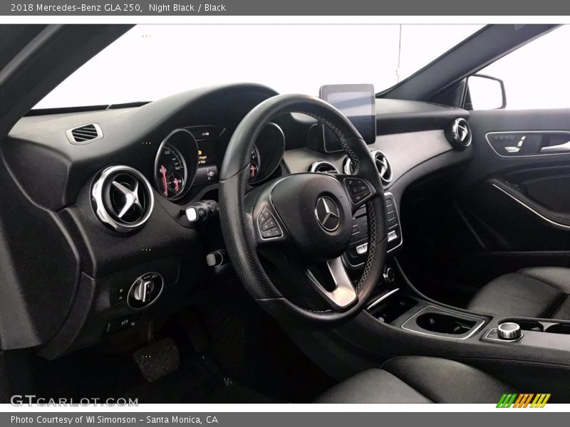 Night Black / Black 2018 Mercedes-Benz GLA 250