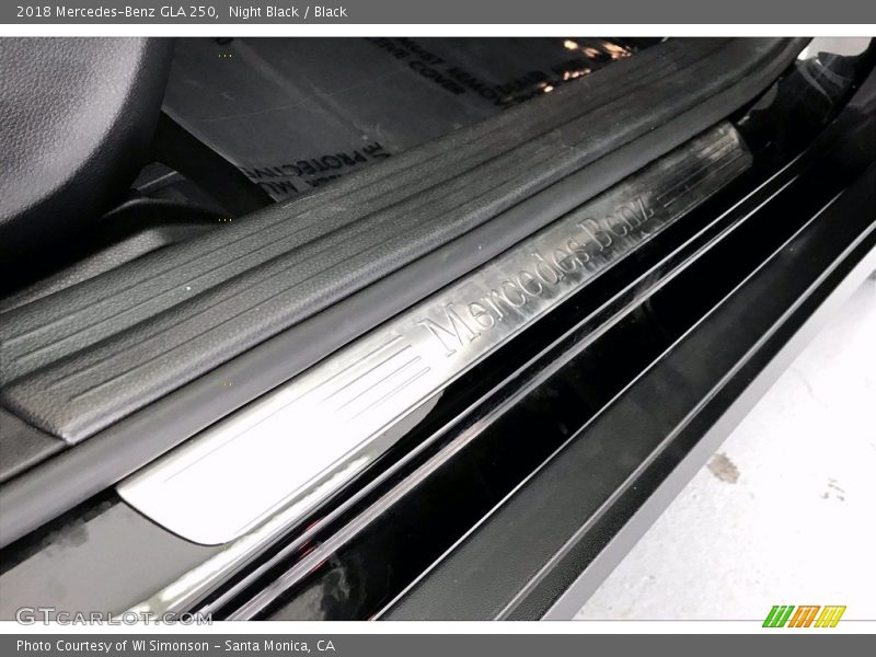 Night Black / Black 2018 Mercedes-Benz GLA 250