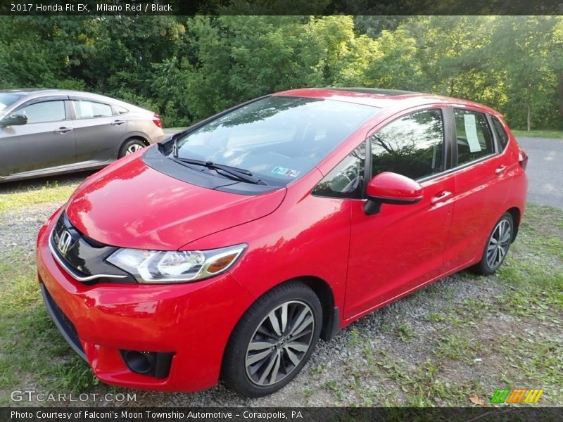 Front 3/4 View of 2017 Fit EX