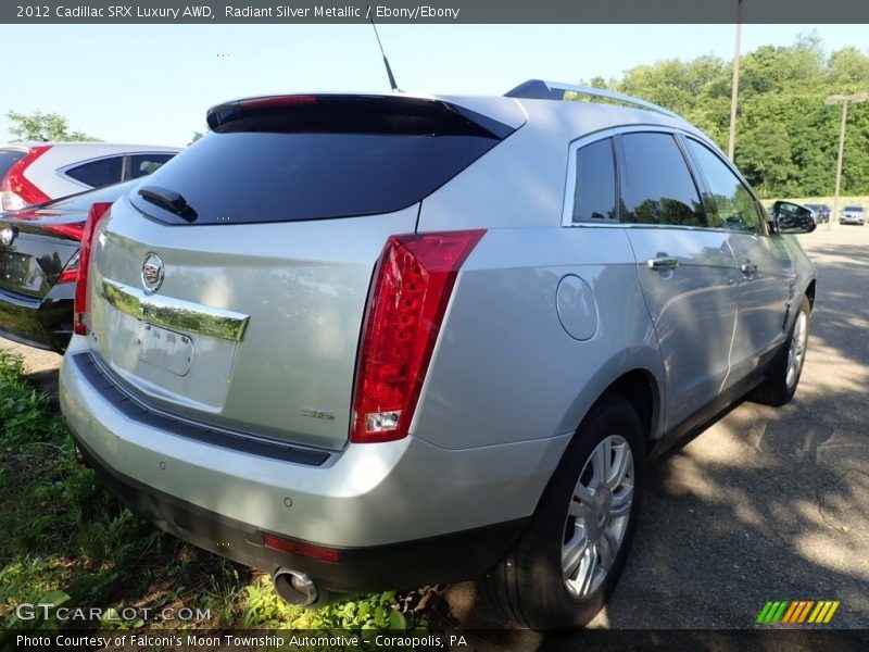 Radiant Silver Metallic / Ebony/Ebony 2012 Cadillac SRX Luxury AWD