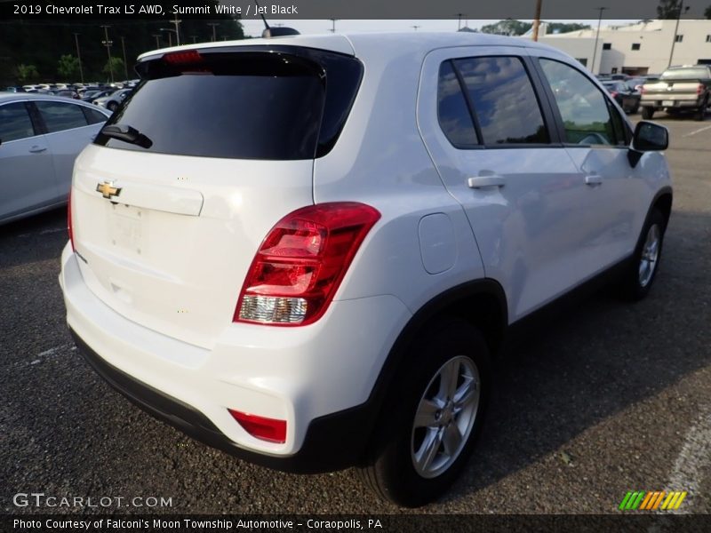 Summit White / Jet Black 2019 Chevrolet Trax LS AWD