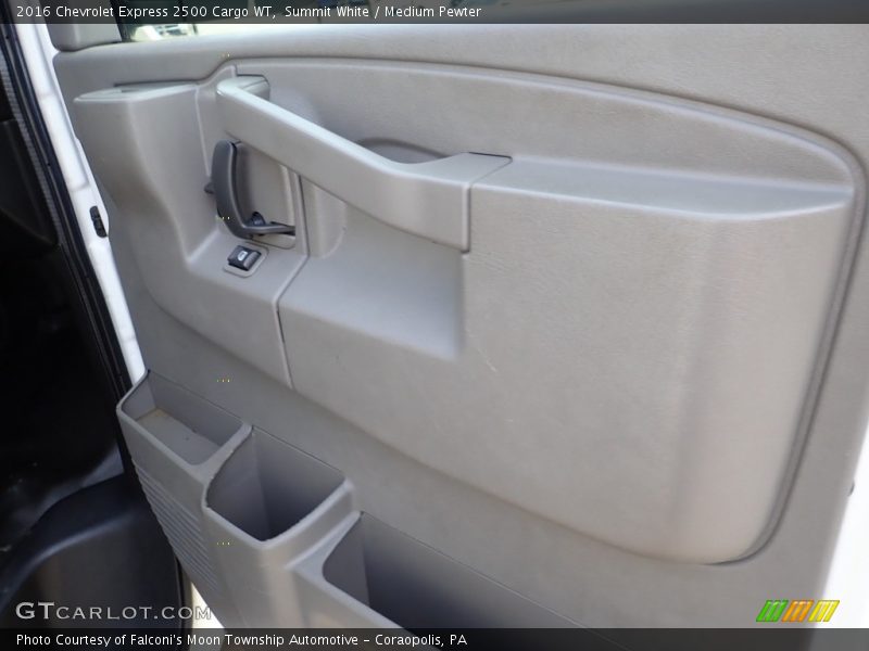 Summit White / Medium Pewter 2016 Chevrolet Express 2500 Cargo WT