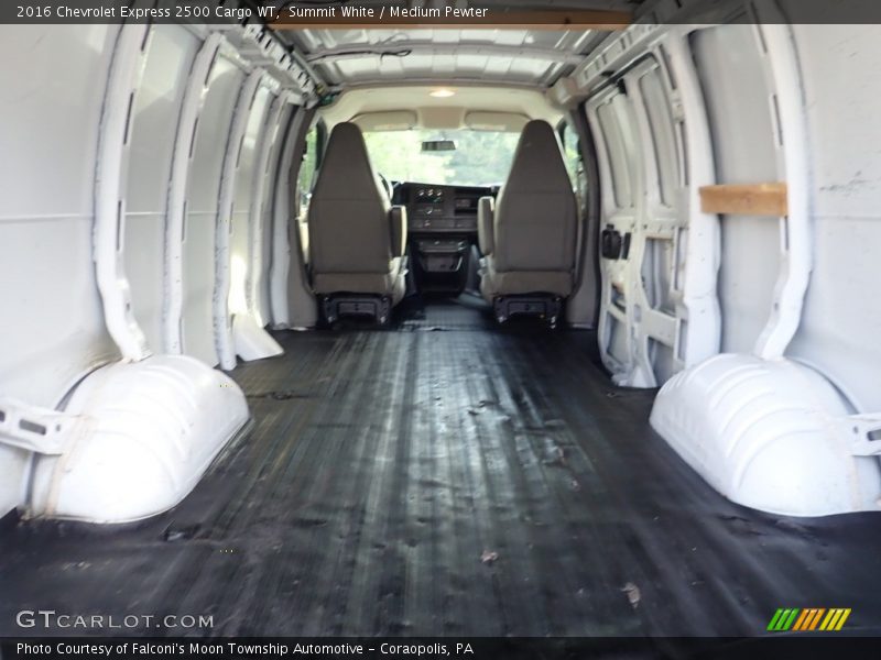Summit White / Medium Pewter 2016 Chevrolet Express 2500 Cargo WT